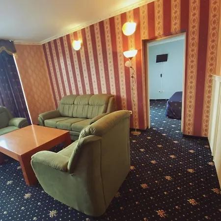 Sunset Hotel 4*