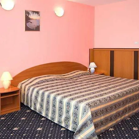 Sunset Σάνι Μπιτς