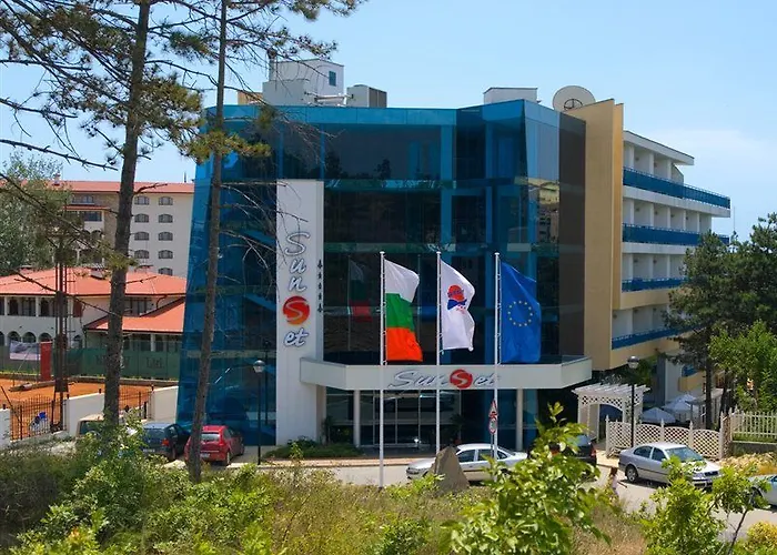 Отель Sunset Солнечный берег